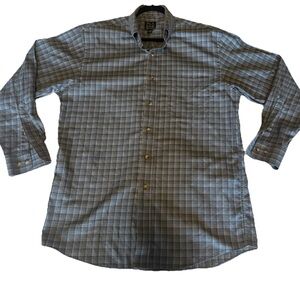 Men’s Medium Button Down Shirt Jos A Banks Traveler’s Collection. 100% Cotton